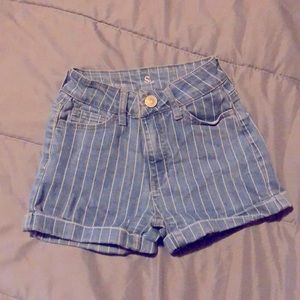 Shorts/ Light blue/ high rise size:0 super stretch size:0  low rise size:3
